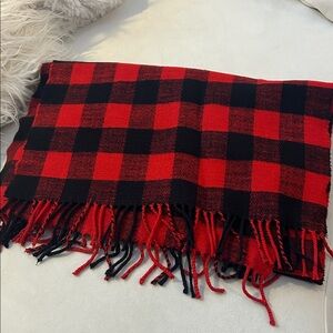 J Crew Warm Soft Buffalo Plaid Scarf